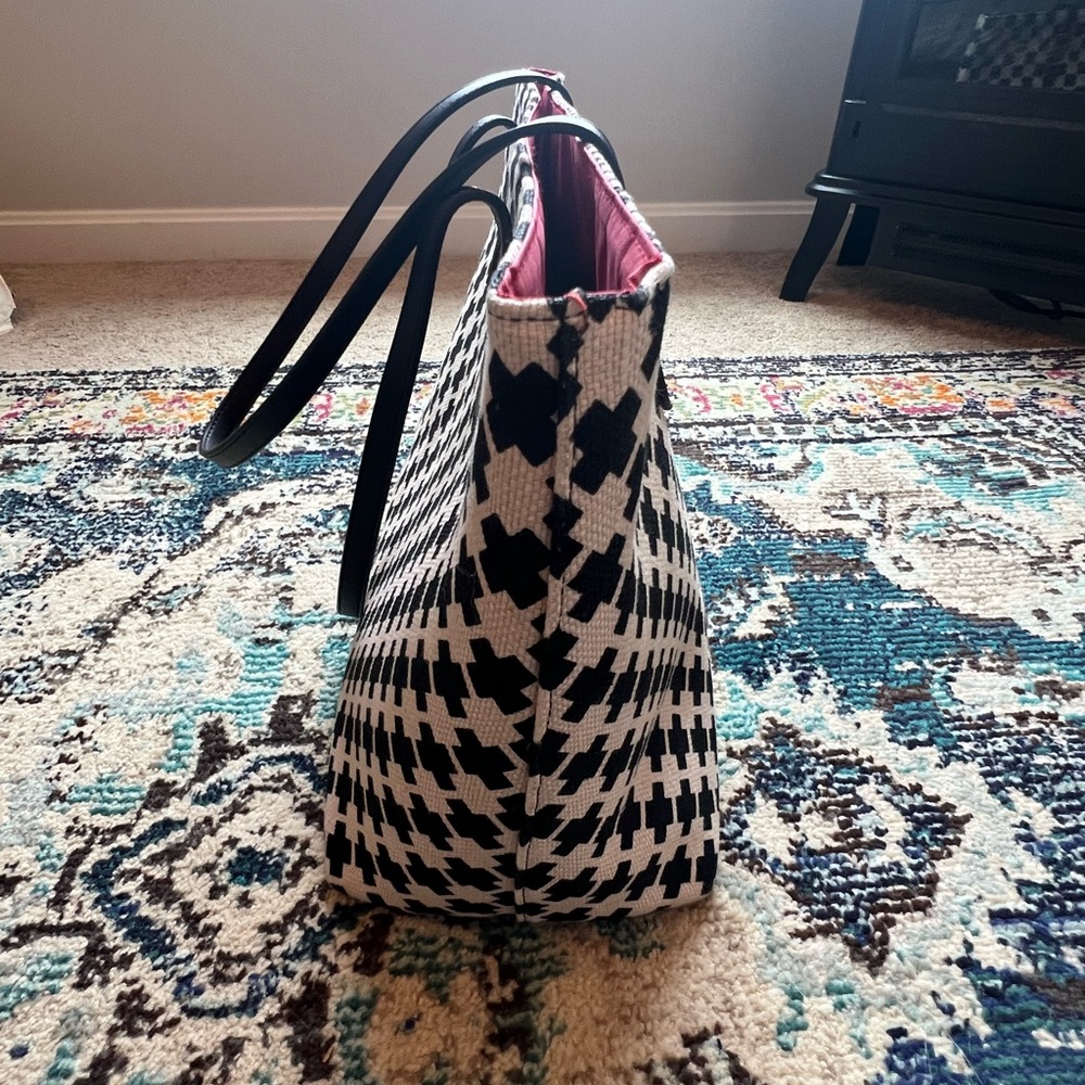 NWOT-Spartina Black and Tan Tote Bag. Red interior. Beautiful! - Picture 6 of 8
